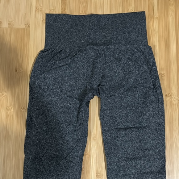 NVGTN Black Speckled Curve Seamless Leggings sz M - Picture 2 of 5